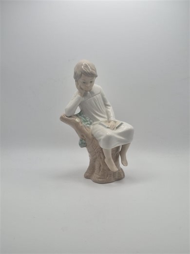 Lladró Porcelain Figurine – Thinking Boy on Tree Trunk, Spain - Etsy