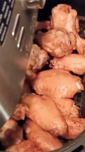 Crispy Hot Wings in an Air Fryer—Anyone Can Make This!