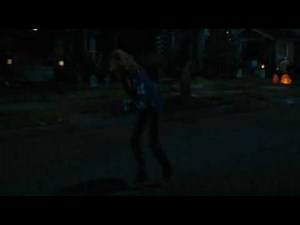 Halloween (2007) - Lauire Strode Chase Scene HD