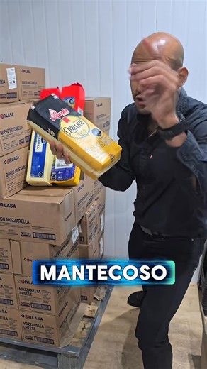 comercializadora HB on Instagram: "👀PRECIO POR KG COMPRANDO POR BOLSA POR PIEZA POR CAJA 🔥Hasta agotar STOCK 🔥Estamos ubicados en San isidro1839 santiago centro Y el juncal 240 quilicura bodega Número 48 Ambas bodegas operativas para compras presenciales de lunes a sábado #distribuidoradealimentos #papasfritas #minutoverde #venezolanosenchile #delivery pickup soprole colun quesosvenezolanos alitasdepollo alitasbbq pormayorchile pormayorydetal hamburguesa restaurantes comidarápida quilicura ba