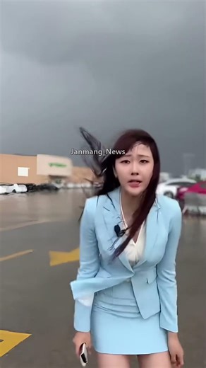 기상캐스터의 흔한 생방송 사고: 머리 감는 날씨 🌪️