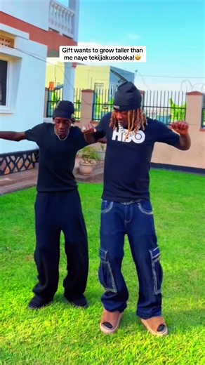I had to do this with Mr candidate @lilgift80 before he goes back to school!!!❤️👊🏽 #Sikiwa #Sikiwadancechallenge