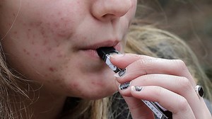 US probe of vaping illnesses focuses on THC from marijuana