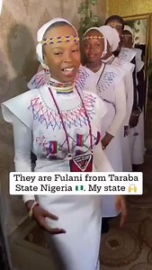 Fulani version of “am the bride” trend 😍 Credit Erewa Fashion styles | Fulbe Laide Afrika