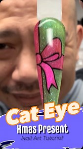 A nail art tutorial using Gelish Cat Eye & Gelish Art Form 10% Off Gelish.com Code : vudoonails10 Below are links to the products used in this video: Pink Cat Eye: https://gelish.com/products/gelish-aurora-cat-eye-sky-on-fire-magnet-gel-15-ml/1110564 Green Cat Eye: https://gelish.com/products/gelish-aurora-cat-eye-big-bang-for-your-buck-magnet-gel-15-ml/1110567 Nail Surface Cleanse: https://gelish.com/products/gelish-nail-surface-cleanse-4-fl-oz-120-ml-01250-sc/01250 Black Art Form: https://geli