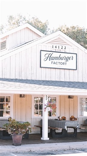 San Diego locals know this one 🍔 Hamburger Factory isn’t just a place to eat — it’s a classic. From generations of families to longtime regulars, this spot has been serving comfort food the way it’s meant to be done. | Hamburger Factory Family Restaurant