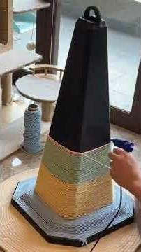 Self-made cat scratching post 🌈🌈#petcat #cats