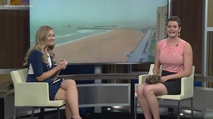 Meteorologist Bravely Removes Her Wig On-Air After Beating Cancer