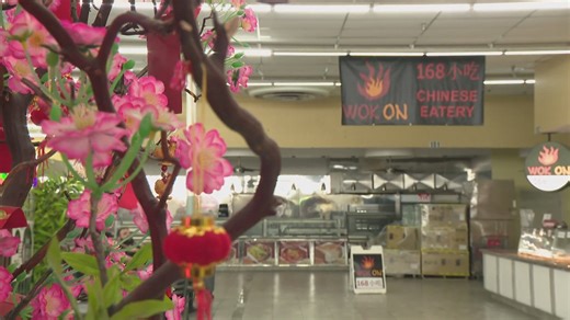 Arizona International Marketplace closing, sales underway