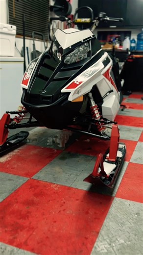 ❄️ Polaris RMK PRO 800 ❄️ #polaris #rmk #mountain #snowmobile #800