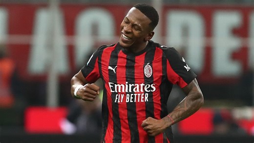 La rivincita di Estupinan, dalle critiche a eroe nel derby: è stata la scelta vincente di Allegri contro l'Inter | Goal.com Italia