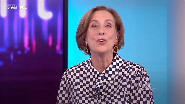 WATCH: Kirsty Wark is moved to tears as she presents final Newsnight show after 30 years