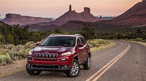 2016 Jeep Cherokee Trailhawk review: Jeep Cherokee Trailhawk gives up a bit on the pavement