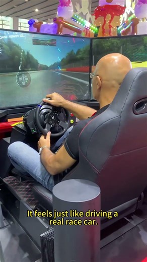 You HAVE to try this immersive VR racing simulator! #MotionSimulator #VRArcade #GamingMachine