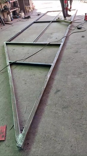 Metal Framework Assembly Process for Construction