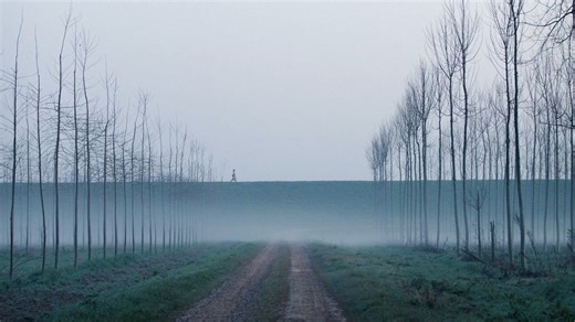 恩典 (2025) 保罗·索伦蒂诺