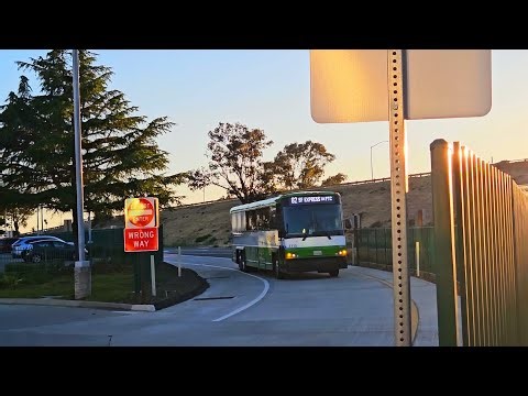 SolTrans 2019 MCI D4500CT CNG No. 5113 on Route 82 SF EXPRESS