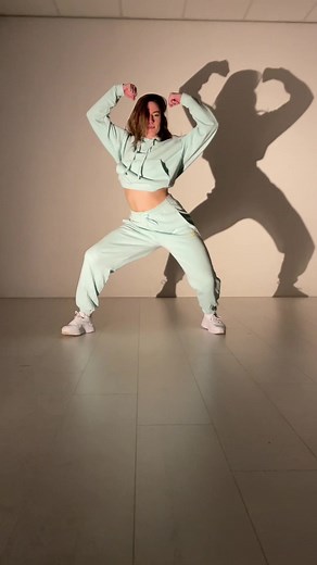 Bad Romance Choreography by Valerie Van Leeuwen