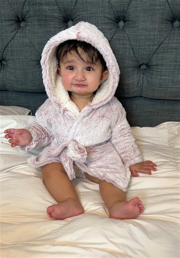 baby picks her outfit for the day🤗🎀#baby #babyoutfit #babyfit #ootd | baby clothes