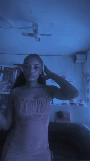 adisaoreoluwa (@shekeenah1)’s videos with Falling - Trevor Daniel