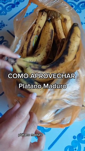 Que nada se pierda! 🤩 Las características organolepticas, son color, sabor, olor y textura del alimento! NO desperdicies alimentos, el hambre en el mundo aumenta incluido en Chile 🇨🇱 #platano #platanomaduro #lecheconplatano #helado #congelado #congelamiento #reels #recetas #reelsinstagram #reels #chile #chilegram #plátanocongelado #instagood #instafood