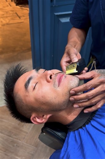 Men’s Grooming: Secrets from Asian Barbers #fblifestyle | 5-Minute Workouts