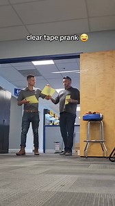 327K views · 10K reactions | scare_pranks_usa - scaring my coworkers #scarecam #scarepeople #scareprank #prank #funny #scaring #jumpy #jumpscare #viral #trending #fyp.mp4 | Scare pranks usa | Facebook