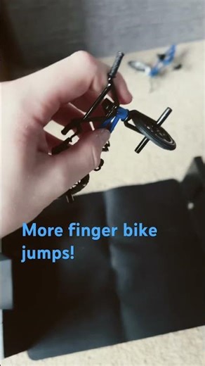 Finger bike jumps!
