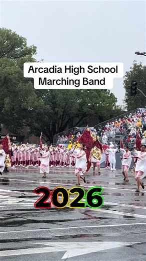 Amazing performance from the Arcadia High School Marching Band and Colorguard at the historic 137th Rose Parade! 🌹🎺 The group spent the past week in preparation for this moment, marking its 18th Rose Parade appearance. Arcadia High School was one of eight high school marching bands selected to perform at this international event. #roseparade #rosebowl #Marchingband #colorguard #Arcadia