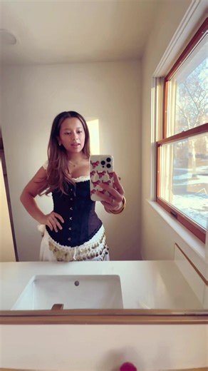 Lexa’s mirror 🤤