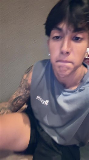 Os vídeos de junin (@shwz.jnr) com som original - Gabriel Da Silva