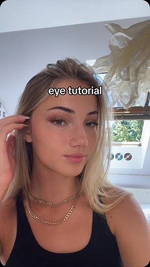 nikol | #eyetutorial #tutorial | Instagram