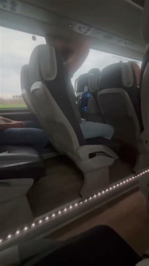 POV : when u are on a bus with drunk people 😭