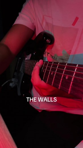 the walls - chase atlantic on electric guitar #chaseatlantic #electricguitar #guitartok #fyp #guitar #guitarcover #guitarist tabs tutorial