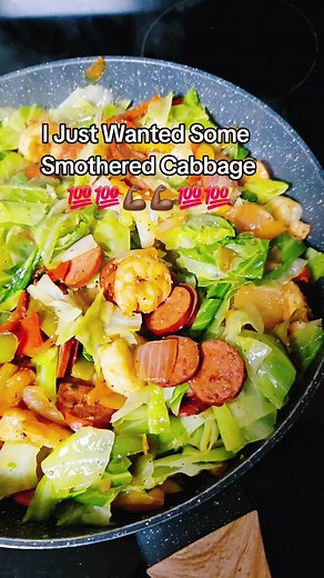 Smothered Cabbage Recipe for Food Lovers