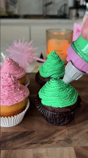 Bestie Date loading… WICKED Edition 💚 #wicked #datenight #movienight