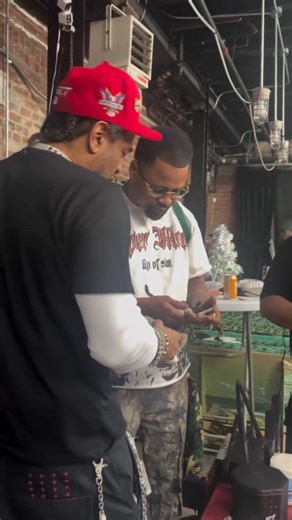 JIM JONES BRUNG JUVIE AND MANNIE TO THE COMPOUND.....