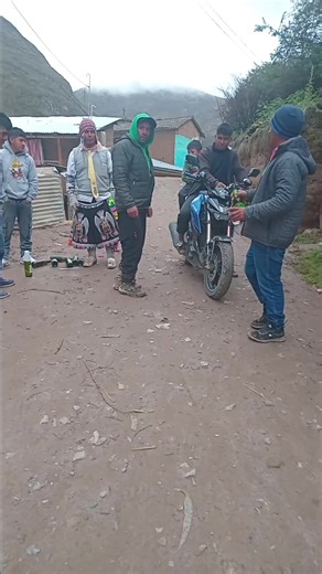 Videos de @Génesis ppr😉🥰😘 (@povispablo) con “sonido original - 𝘼𝙉𝘿𝙔 𝙂𝙊𝙉𝙕𝘼𝙇𝙀𝙎 🍻🥵”