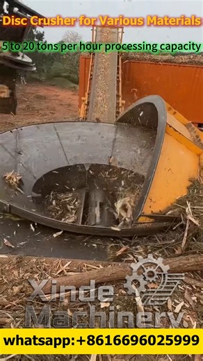 Need true industrial-grade power to handle wood mixed with roots and debris? 🚨 Introducing the 5-20 ton/hour Root & Scrap Wood Disc Chipper! Engineered to meet the high-capacity demands of large-scale logging operations, biomass power plants, and industrial wood recycling centers. This machine isn't just a chipper—it's a high-efficiency productivity asset: ✅ Core Performance Advantages: Disc Cutting Technology: Utilizes heavy-duty disc cutting mechanisms to ensure consistent, uniform wood chip 