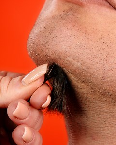 How do you think this fake beard turned out? ✨ | Beauty Hacks Original