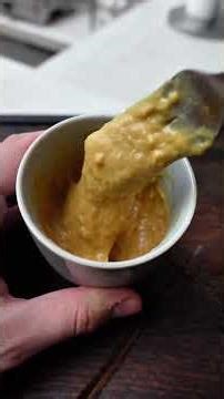 Microwave mug cake, perfect for a Netflix night! 🤤🎬 #mugcake #mugcakerecipe #recipe