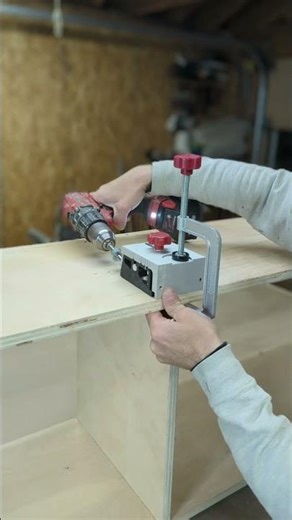 Building Cabinets with the Milescraft PocketJig400™ and PocketScrewKit700™ #cabinet #diy #wood
