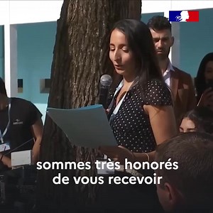 Aux élèves du lycée international Alexandre Dumas d’Alger, j’ai dit que nous étions mobilisés pour leur avenir. Nous nous battrons pour cette jeunesse, terreau des liens à venir entre la France et l'Algérie, et nous renforcerons en particulier le mentorat pour les filles. | Elisabeth Borne
