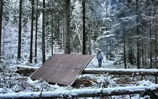 [Bertram - Craft] 单人丛林探险之旅 - 雪地、帆布防水布、牛排、驯鹿皮、云杉床、坎