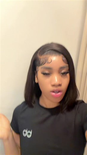 Bad bitxh salute 🫡