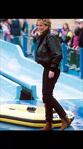 138K views · 10K reactions | Princess Diana’s Street-Style Jeans Looks: Casual, Chic, and Timeless Royal Fashion #reels #reelsfb #reelsvideo #trendingvideo #viralnow #Diana #princessdiana | Golden Glimmers of History | Facebook