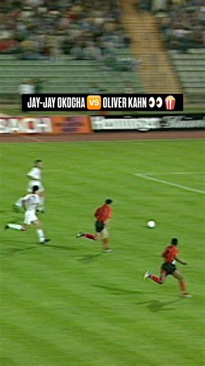 To beat the best, you gotta pull off a worldie! 🪄😮‍💨 #Bundesliga | Bundesliga