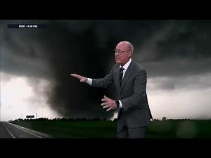 Violent Oklahoma tornado damages homes, scatters debris | Enid, Oklahoma April 23, 2026