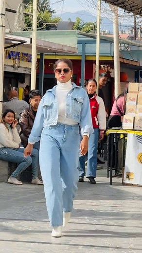 8.4K views · 177 reactions | Hindi song #fb #viral #trending #fyp | Niva Yadav | Facebook