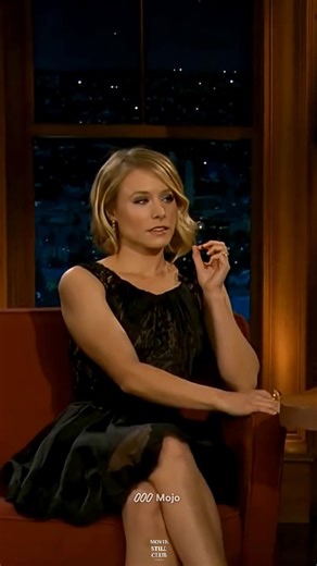 Movie Still Club on Instagram: "Late-night television at its best — awkward pauses, sharp comebacks, and absolutely zero filter. This Craig Ferguson interview is a perfect reminder of why unscripted talk shows hit differently. What starts as casual banter quickly turns into absurd humor, unexpected questions, and that classic Craig style of pushing the moment just far enough to make everyone laugh. From Vegas jokes to robot insults, the chaos feels natural — not forced — and that’s what makes it